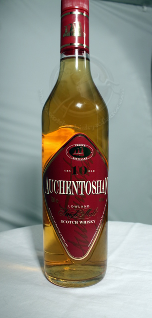 Auchentoshan front detailed image of bottle