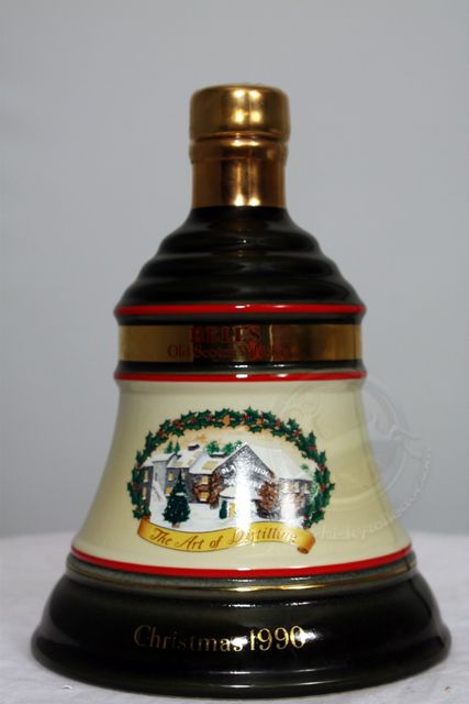 Bells Decanter : Christmas 1990 front image