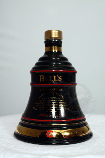 Bells Decanter : Christmas 1995 image of bottle