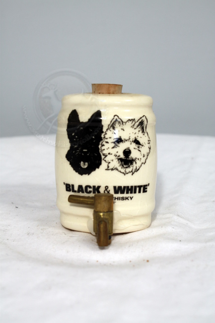 Black and White Barrel miniature front image