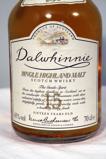 Dalwhinnie front detailed image of bottle