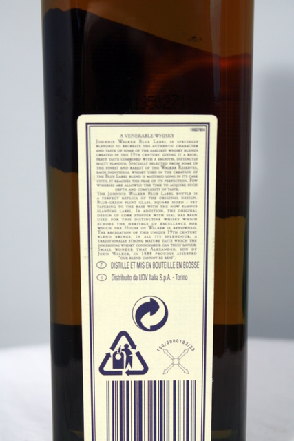 Blue Label rear detailed image of bottle