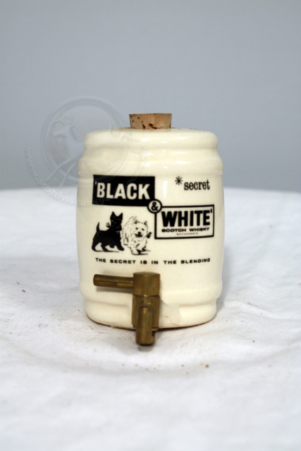 Black and White barrel miniature front image
