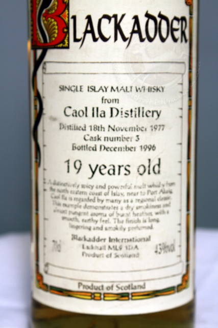 Caol Ila 1977 front detailed image of bottle