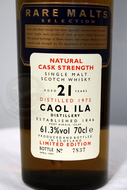 Caol Ila 1975 front detailed image of bottle