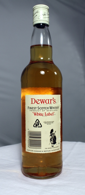 Dewars White Label image of bottle