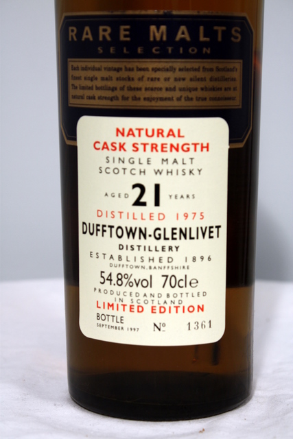 Dufftown_glenlivet 1975 front detailed image of bottle