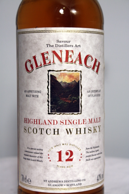 Gleneach front detailed image of bottle