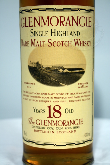 Glenmorangie front detailed image of bottle