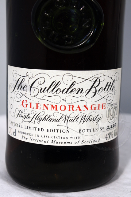 Glenmorangie Culloden Bottle front detailed image of bottle