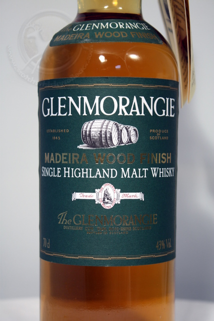 Glenmorangie Madeira front detailed image of bottle