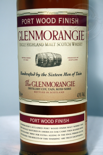 Glenmorangie Port front detailed image of bottle