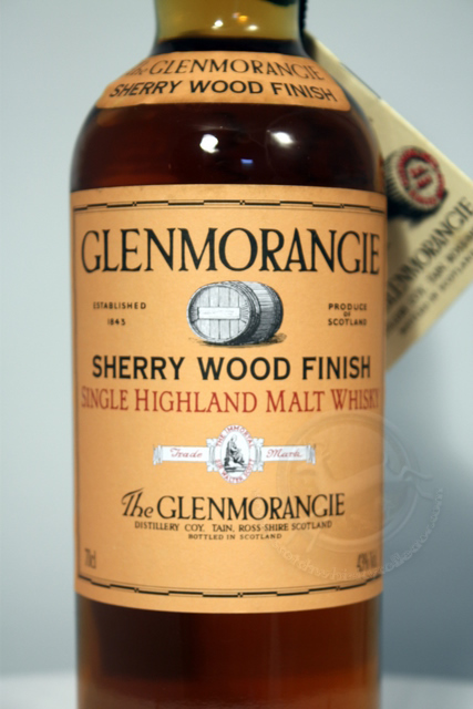 Glenmorangie Sherry Wood front detailed image of bottle