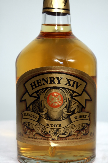 Henry XIV front detailed image of bottle