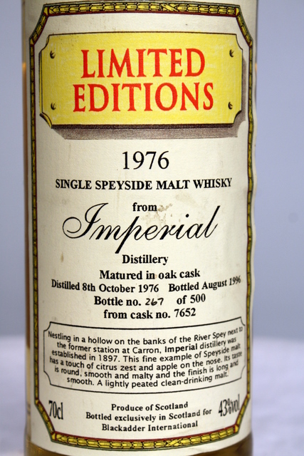 Imperial 1976 front detailed image of bottle