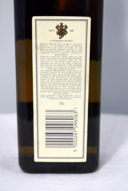 Blue Label rear detailed image of bottle