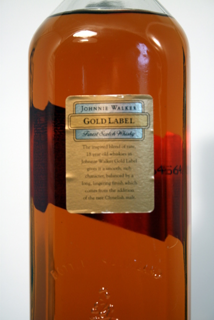Gold Label rear detailed image of bottle