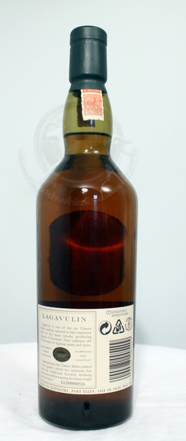 Lagavulin image of bottle