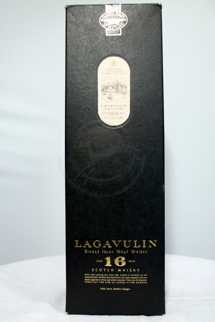 Lagavulin box front image