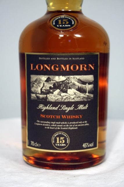 Longmorn front detailed image of bottle