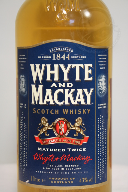 Whyte and Mackay Matured Twice front detailed image of bottle
